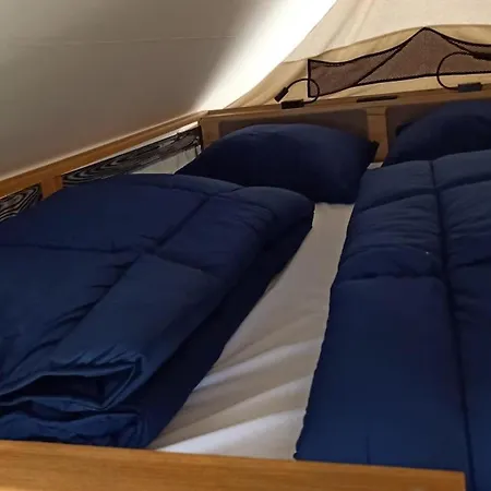 Safari Tent With Bathroom, 9 Km From Maastricht * Berg en Terblijt