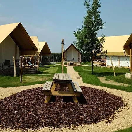 Safari Tent With Bathroom, 9 Km From Maastricht * Berg en Terblijt
